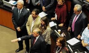 Embajadas, ’premio’ para gobernadores