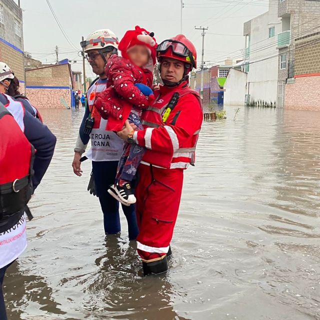 Cruz Roja Mexicana realizó labores de recuperación en Cuautitlán 