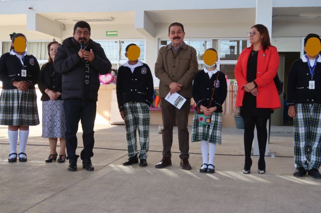 Gobierno de Texcoco agradeció apoyos a la educación por parte del Gobierno del Estado 