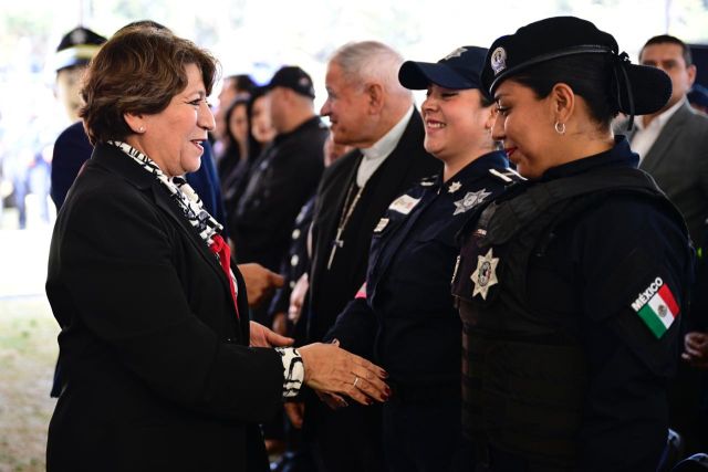 Entrega Gobernadora Delfina Gómez Álvarez 200 nuevas patrullas con videocámaras conectadas al C5