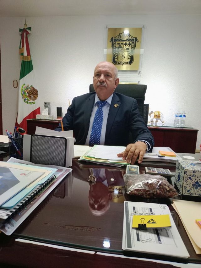 SE PREPARA CUSAEM PARA SU 
REGULARIZACION: CARLOS ALVAREZ