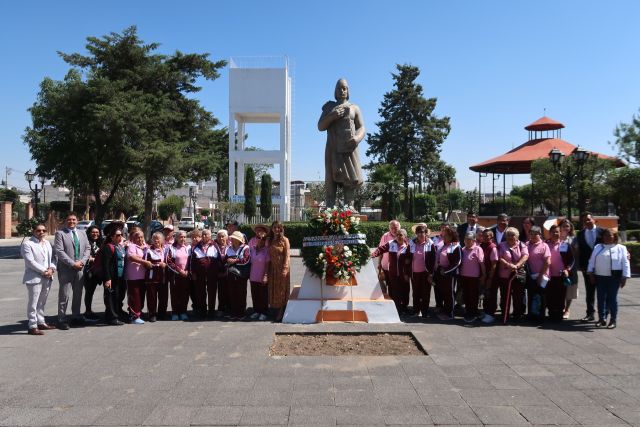 Texcoco conmemoró el DCXXIII aniversario del natalicio de Nezahualcóyotl 